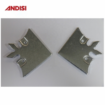 Support métallique en acier zinc plaqué en forme de poisson de 3 mm non standard avec connecteur perforé