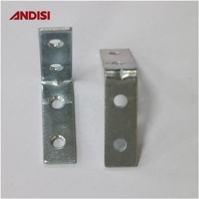 39.5x39.5x13mm Connecteur d'armoire d'angle en fer Conçu pour les meubles en forme de L par ANDISI