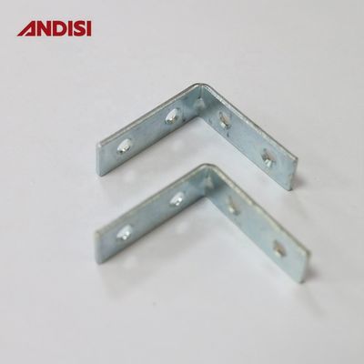 39.5x39.5x13mm Connecteur d'armoire d'angle en fer Conçu pour les meubles en forme de L par ANDISI