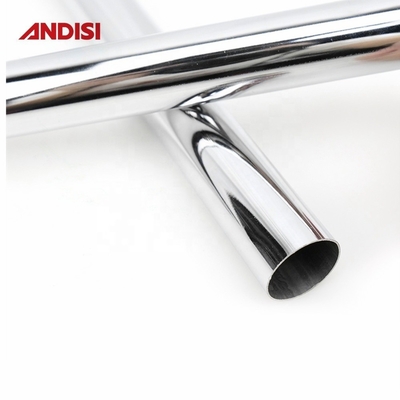 Porte-tubes en métal pour garde-robe moderne